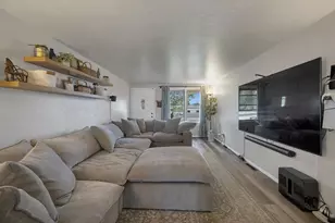 939 Alta St, Green Bay, WI 54313 - Photo 2