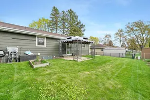 939 Alta St, Green Bay, WI 54313 - Photo 38