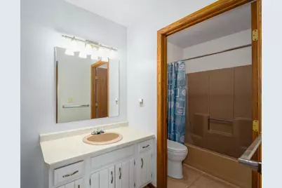 2240 Meadowbrook Court #D, Oshkosh, WI 54904 - Photo 14