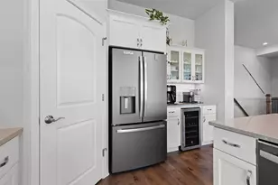 2650 Orion Trl, Green Bay, WI 54311 - Photo 8