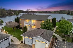 553 Gold St, Green Lake, WI 54941 - Photo 6