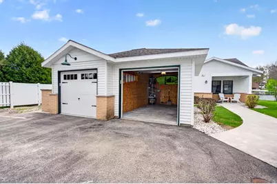 553 Gold Street #204, Green Lake, WI 54941 - Photo 28