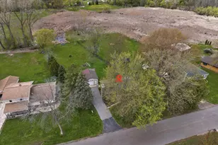 607 Hunters Point Rd, Neenah, WI 54956 - Photo 20