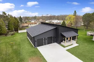 2120 Tori Ln, Marinette, WI 54143 - Photo 6