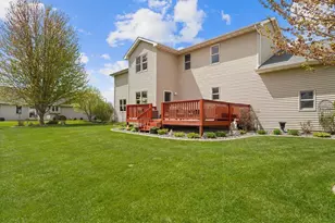 1644 Pendleton Rd, Neenah, WI 54956 - Photo 40
