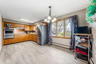 801 Bomier St, De Pere, WI 54115 - Photo 6