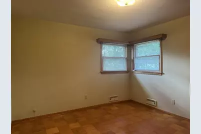 22 Welle Drive, Oshkosh, WI 54902 - Photo 18