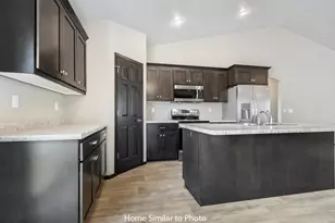 1751 Betty Jean Ln, Green Bay, WI 54313 - Photo 12