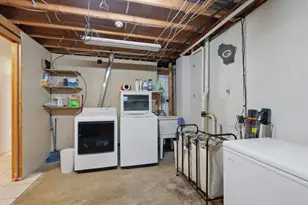 201 Fairway St, Combined Locks, WI 54113 - Photo 38