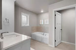 2617 Bay Harbor Cir, Green Bay, WI 54304 - Photo 50