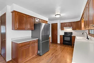 1825 Grant St, Appleton, WI 54914 - Photo 14