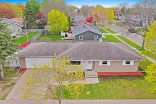 1825 Grant St, Appleton, WI 54914 - Photo 60