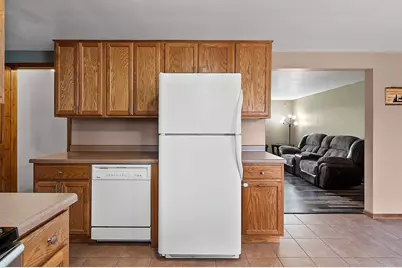 1870 Gary Lane, Green Bay, WI 54303 - Photo 16