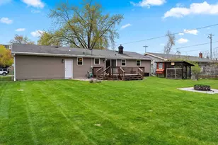 1870 Gary Ln, Green Bay, WI 54303 - Photo 36