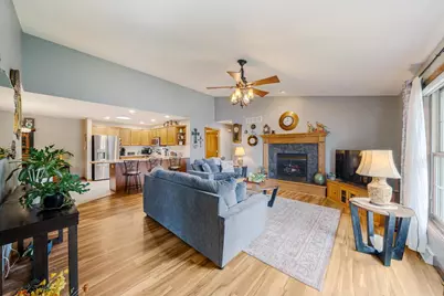 200 Prairie View Court, Waupaca, WI 54981 - Photo 2