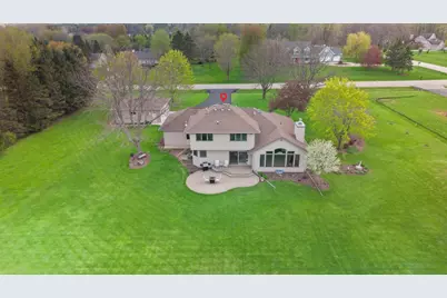 3022 Fairwinds Drive, Neenah, WI 54956 - Photo 48