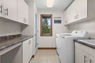 3022 Fairwinds Dr, Neenah, WI 54956 - Photo 34