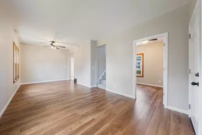 1421 Cedar Street, Oshkosh, WI 54901 - Photo 8