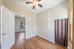 1421 Cedar St, Oshkosh, WI 54901 - Photo 12