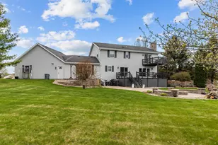 W8078 Hillcrest Ct, Hortonville, WI 54944 - Photo 68