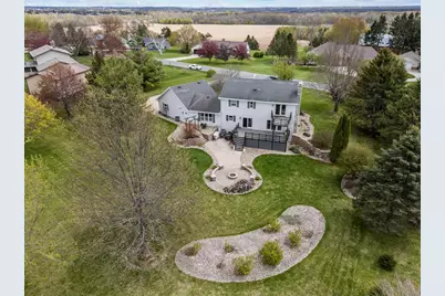 W8078 Hillcrest Court, Hortonville, WI 54944 - Photo 18