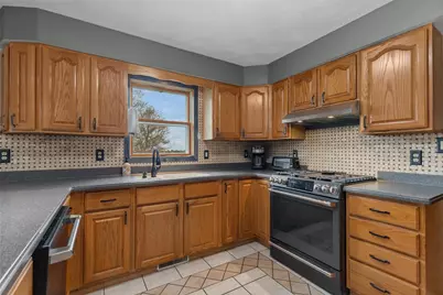 W8078 Hillcrest Court, Hortonville, WI 54944 - Photo 34