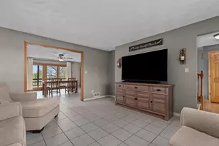 W8078 Hillcrest Ct, Hortonville, WI 54944 - Photo 30