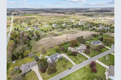 W8078 Hillcrest Court, Hortonville, WI 54944 - Photo 8