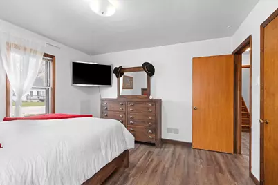 1299 Desnoyers Street, Green Bay, WI 54303 - Photo 16