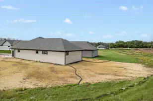 1624 N Honeysuckle Circle, De Pere, WI 54115 - Photo 58