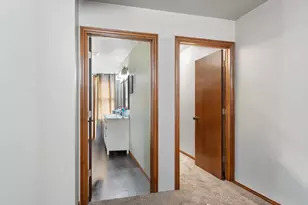 817 N Henry St, Green Bay, WI 54302 - Photo 12
