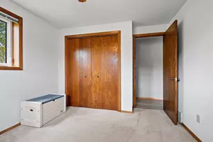 2504 Stonegate Dr, Suamico, WI 54313 - Photo 28