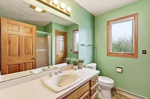 917 E Kramer Ln, Appleton, WI 54915 - Photo 28
