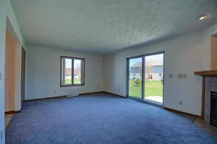 N280 Eastowne Ln, Appleton, WI 54915 - Photo 8