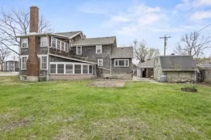 335 1st St, Menominee, MI 49858 - Photo 62