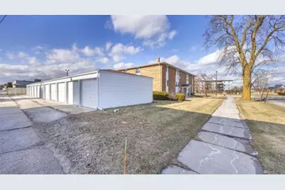1106 7th Street #1, Sheboygan, WI 53081 - Photo 2