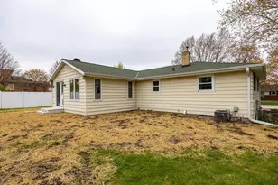 1087 Bethany Pl, Ashwaubenon, WI 54304 - Photo 22