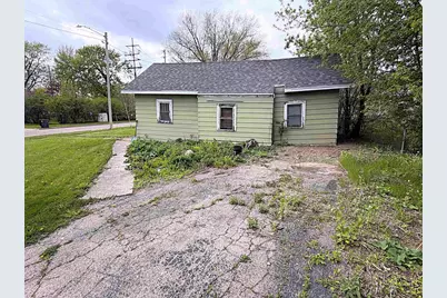 643 Jackson Street, Neenah, WI 54956 - Photo 2