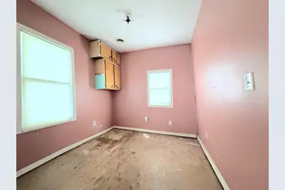 643 Jackson Street, Neenah, WI 54956 - Photo 6