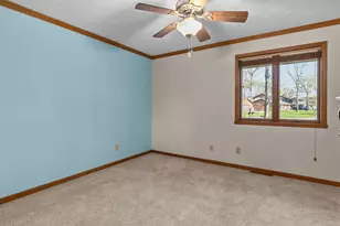 1841 Eagle Dr, Neenah, WI 54956 - Photo 16