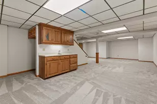 1841 Eagle Dr, Neenah, WI 54956 - Photo 32