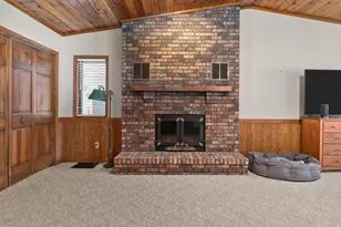 1841 Eagle Dr, Neenah, WI 54956 - Photo 14