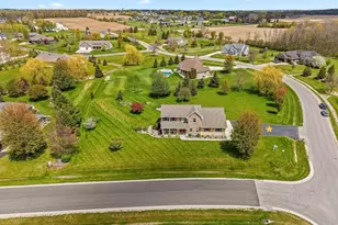 N1203 S Creek Dr, Greenville, WI 54942 - Photo 16