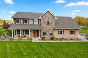 N1203 S Creek Dr, Greenville, WI 54942 - Photo 14