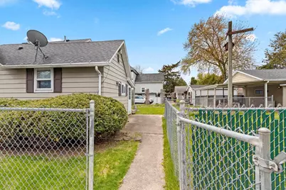 646 1st Street, Menasha, WI 54952 - Photo 10