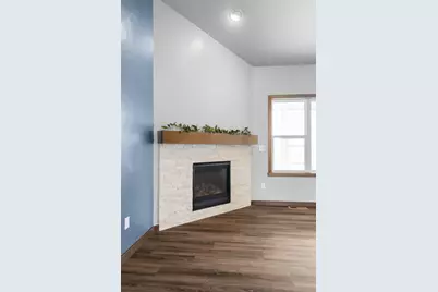306 Ashtin Way, Hortonville, WI 54944 - Photo 24