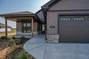 2025 Everett Dr, De Pere, WI 54115 - Photo 48