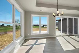 2025 Everett Dr, De Pere, WI 54115 - Photo 38