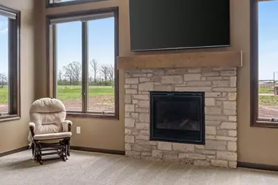 932 Meadowlark Road, De Pere, WI 54115 - Photo 12
