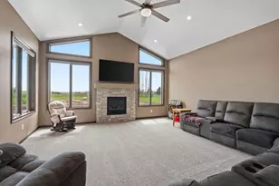 932 Meadowlark Rd, De Pere, WI 54115 - Photo 10